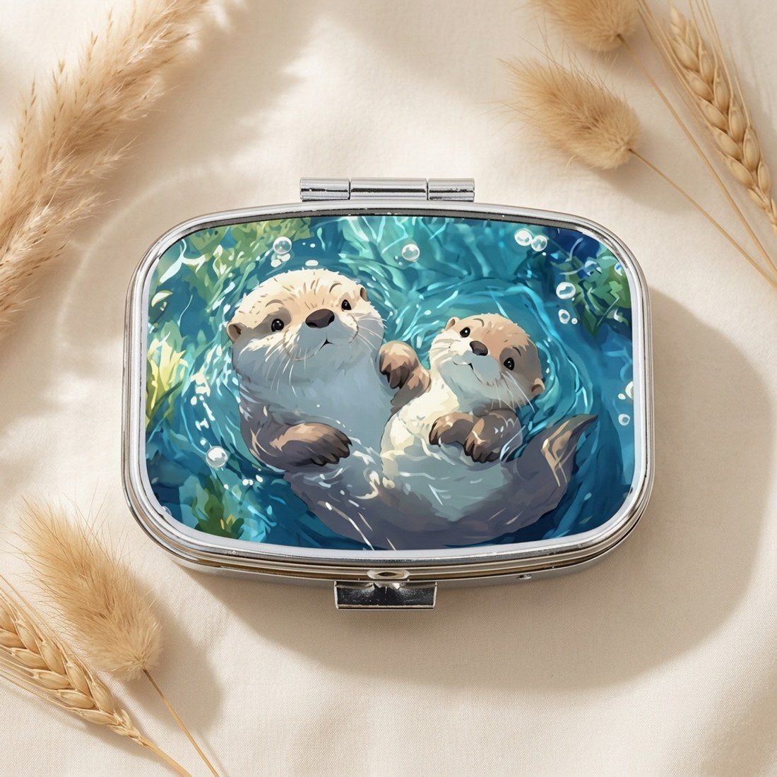 Otter Pair Pill Box