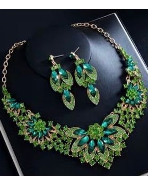 Luxurious Green Crystal Statement Necklace & Earrings Set Gold Tone Bridal