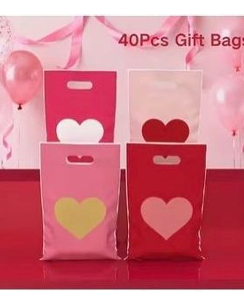40pc Valentine's Day Gift Bags Pink Heart Party Favour Loot Bags