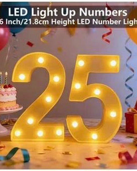Light-Up Golden '25' Birthday Marquee Number Light