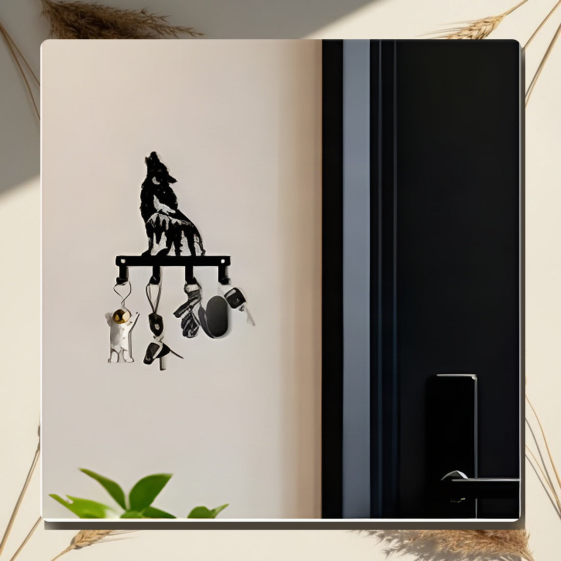 Howling Wolf Metal Key Rack with Hooks