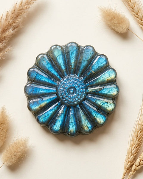 Labradorite Sunflower Carving 3cm