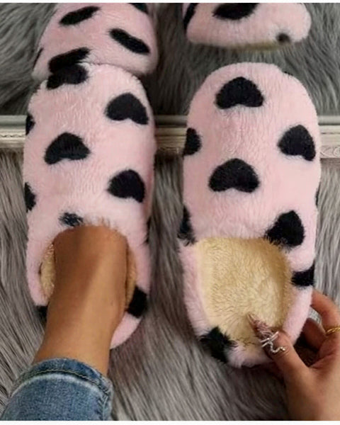 nena-slippers-hearts