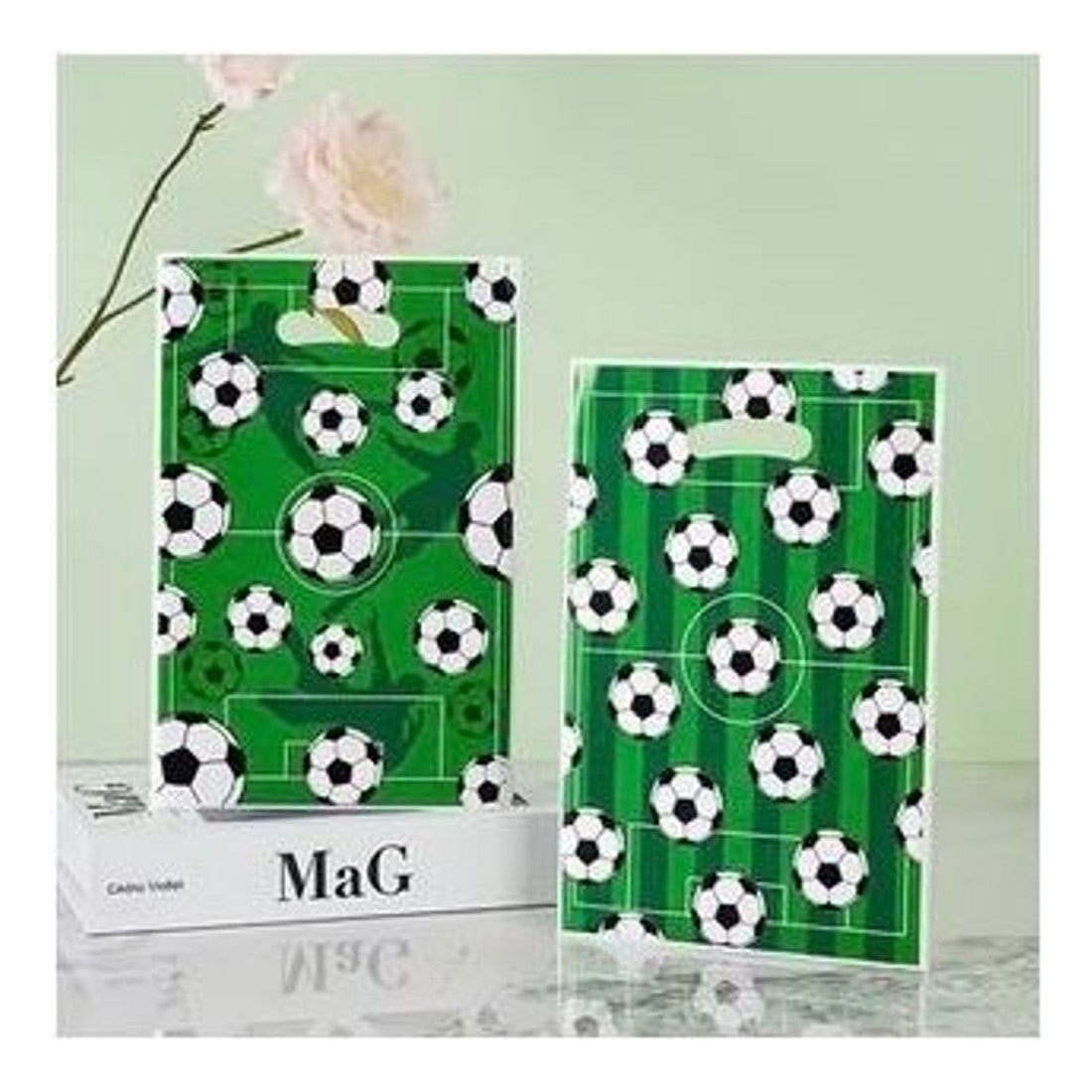 30pc Soccer Football Party Gift Bags Loot Bags 16.5x25cm
