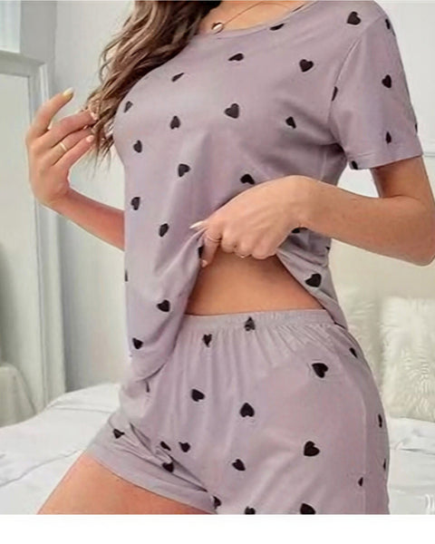 nena-pyjama-hearts